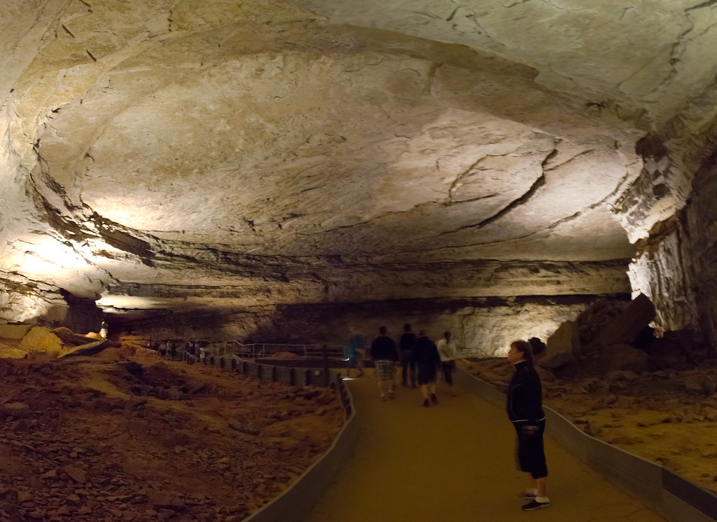 7. Mammoth Cave, Kentucky: A Hidden World Below the Surface