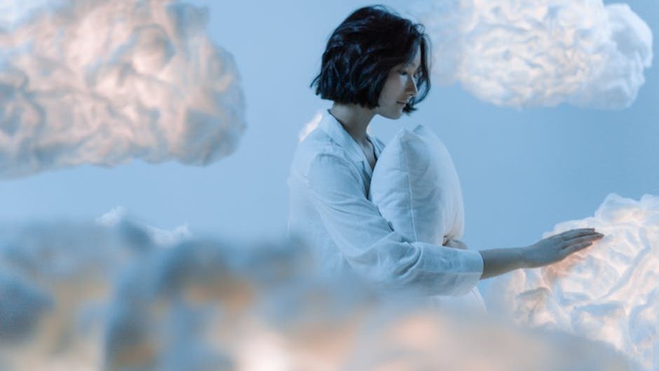 10 Common Dreams And What They Really Mean Psychologically