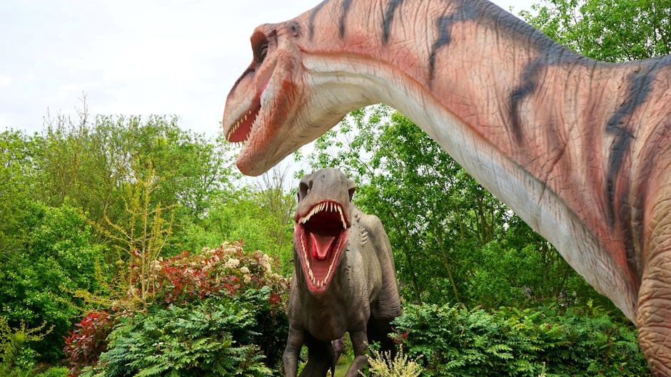 10 Personality Traits That Connect Your Zodiac Sign to a Prehistoric Predator