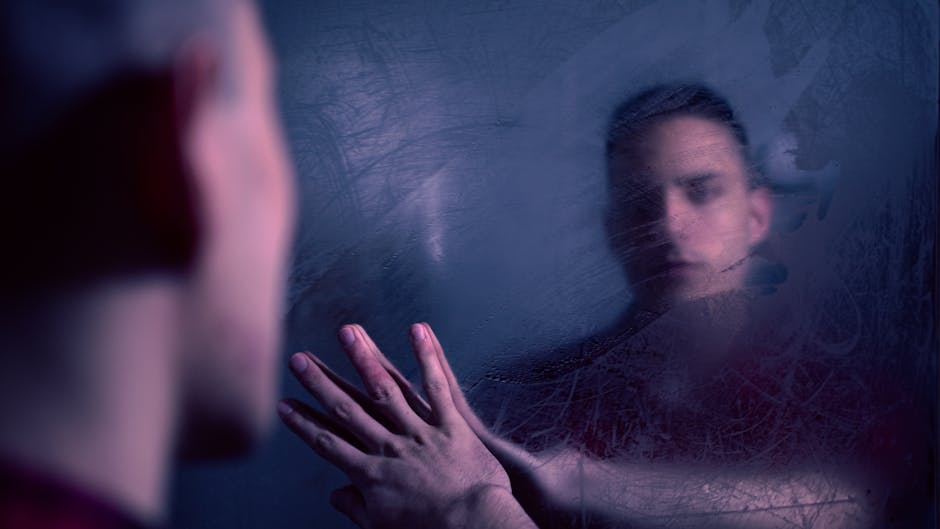 7 Strange Symptoms That Often Show Up When Your Mind Can't Be Trusted