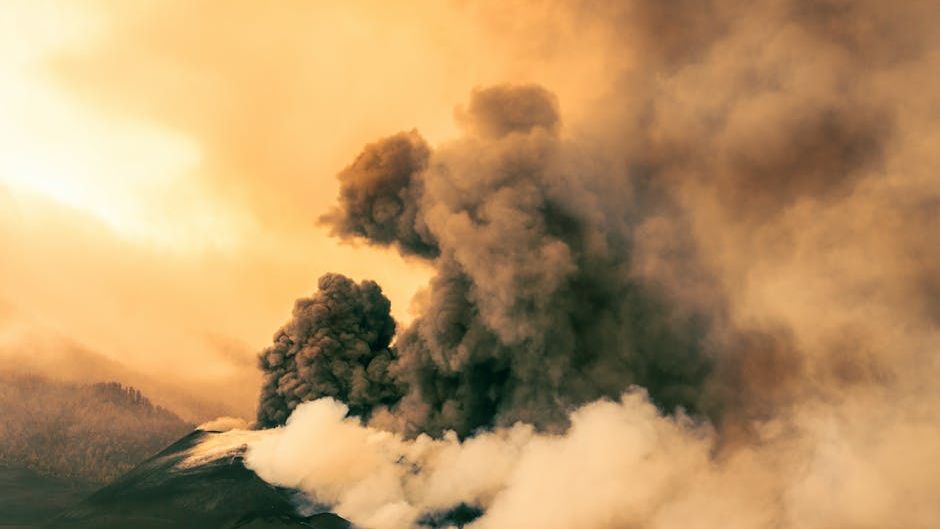 7 Geological Events That Completely Changed the Direction of Human Evolution