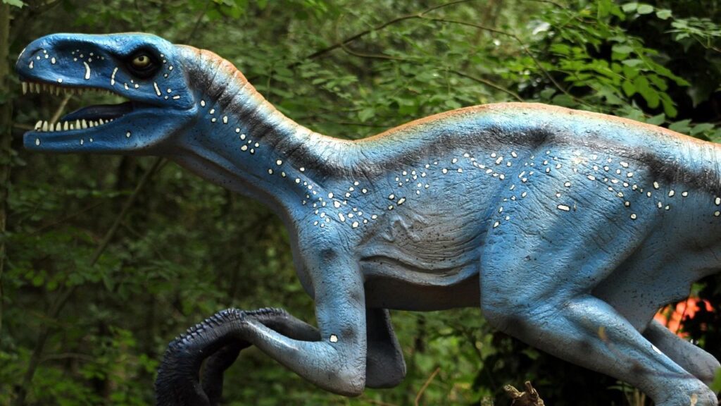 The 10 Most Overdramatic Things Dinosaur Documentaries Keep Doing for Attention