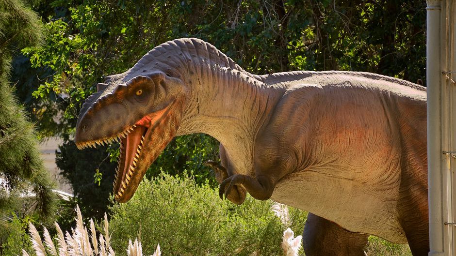 13 Dinosaurs Nobody Talks About That Were Far More Terrifying Than T-Rex