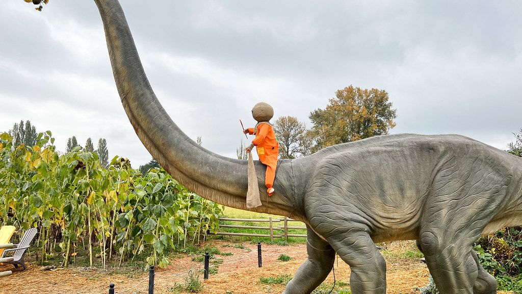 9 Things Every Kid Believed About Dinosaurs in the 80s That Scientists Have Since Proven Completely Wrong