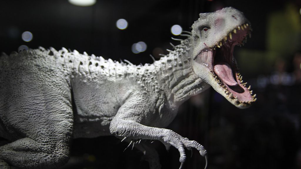 8 Times Hollywood Turned Dinosaurs Into Ridiculous Monster Movie Villains Instead of Real Animals