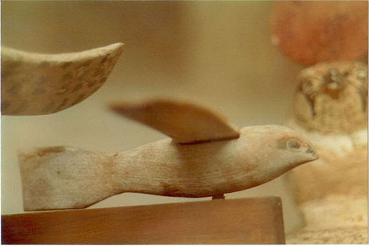 The Saqqara Bird: Toy, Symbol, or Ancient Glider?