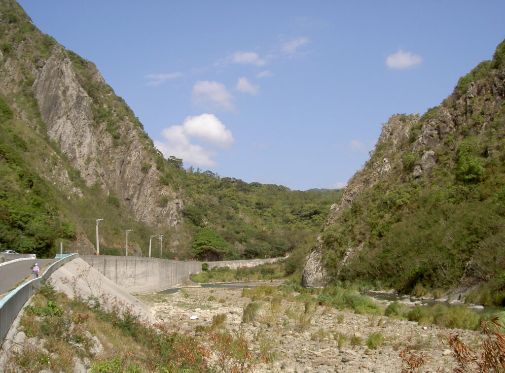 What archaeologists found when they excavated the site of an ancient battle that is at least 3200 years old - and why it reads more like a film plot than a historical record