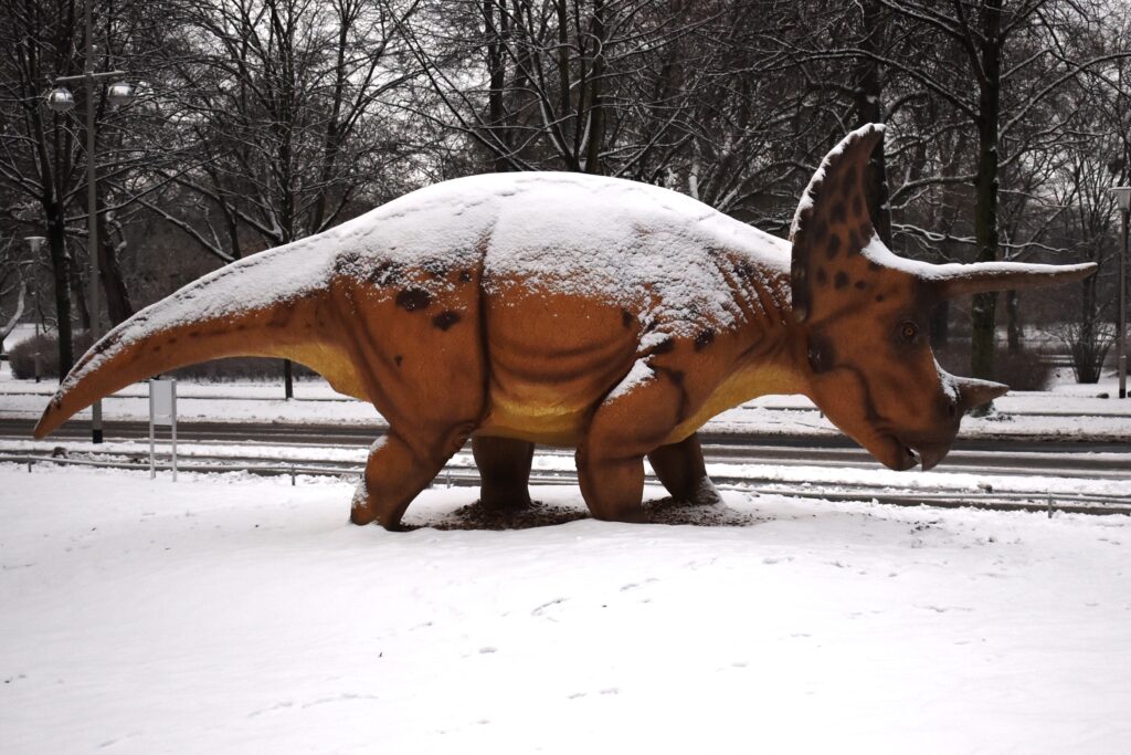 The Movie Dinosaur Everyone Thinks Was Slow That Could Actually Outrun a Jeep