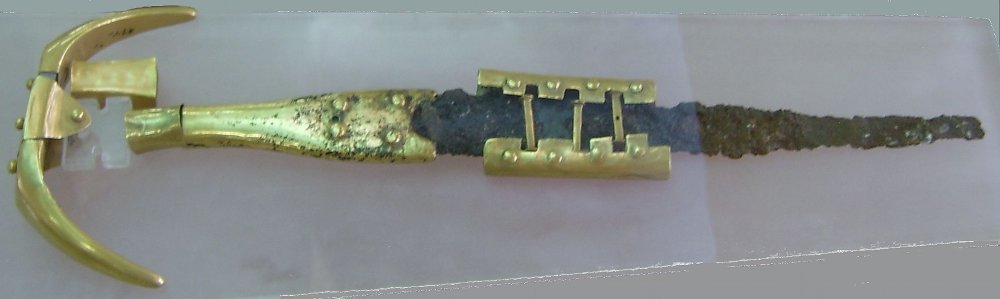 #4 - Anatolia's Royal Meteoric Dagger at Alaca Höyük