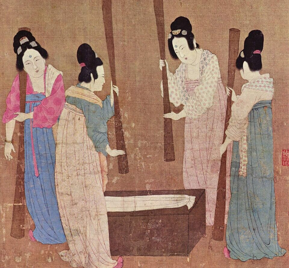 #6 - The Chinese Silk That's Too Old for Its Dynasty