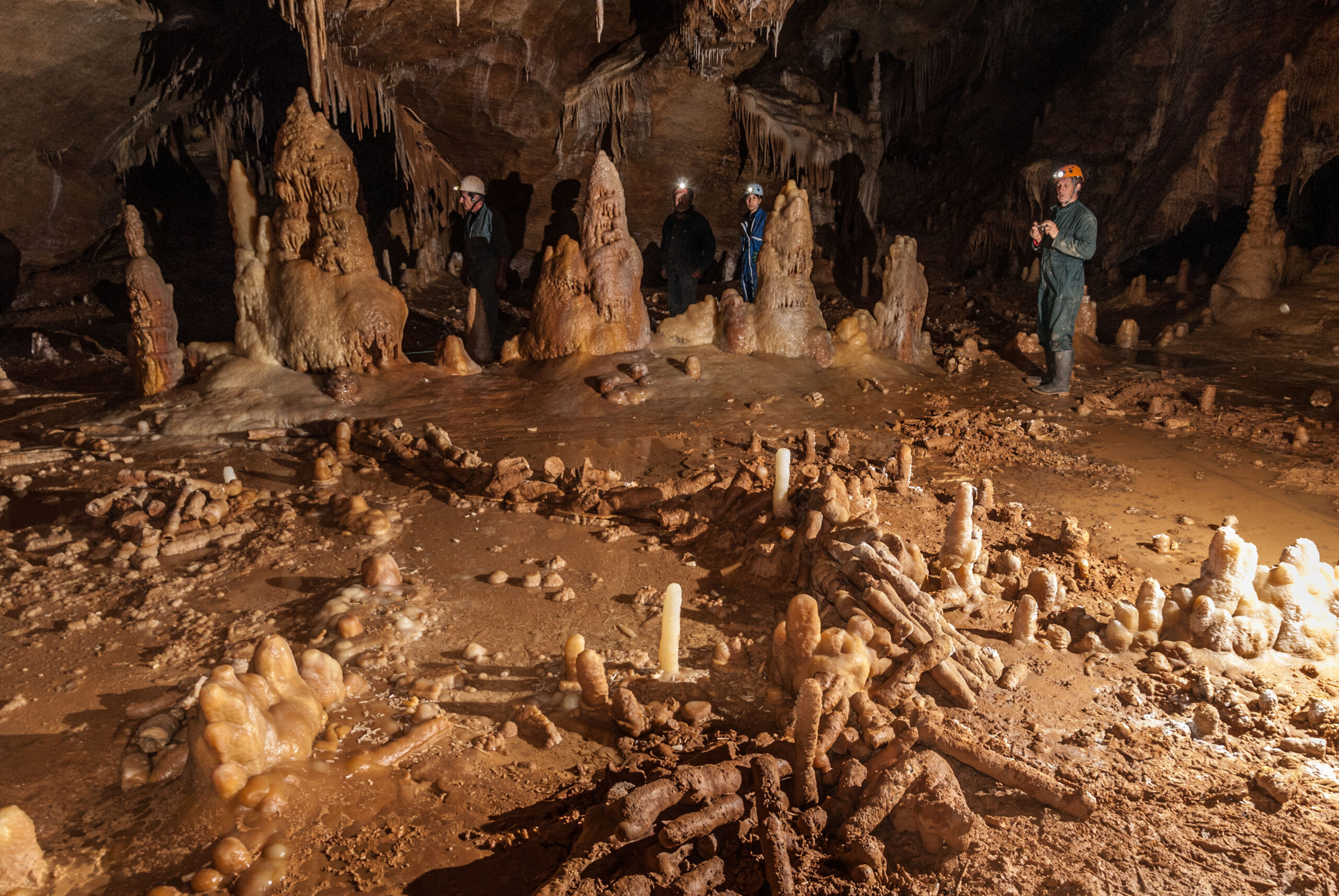 #14 - Bruniquel Cave, France